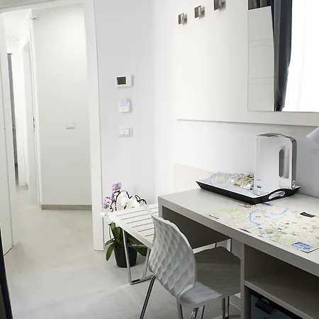 Merulana Holidays 4* روما