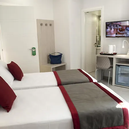 Merulana Holidays بيت ضيافة روما