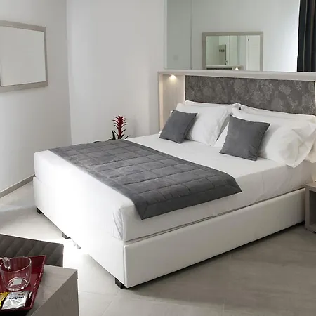 Merulana Holidays روما