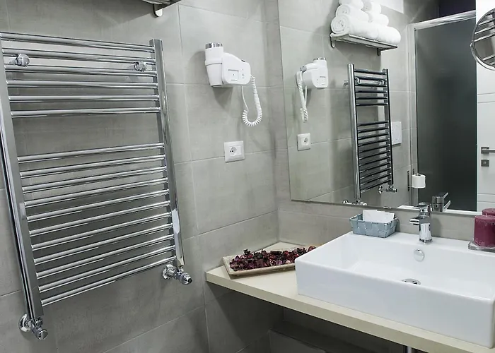 Merulana Holidays Maison d'hôtes