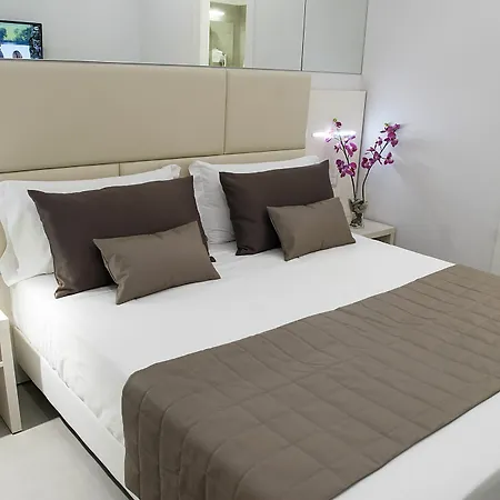 Merulana Holidays Гостевой дом Рим